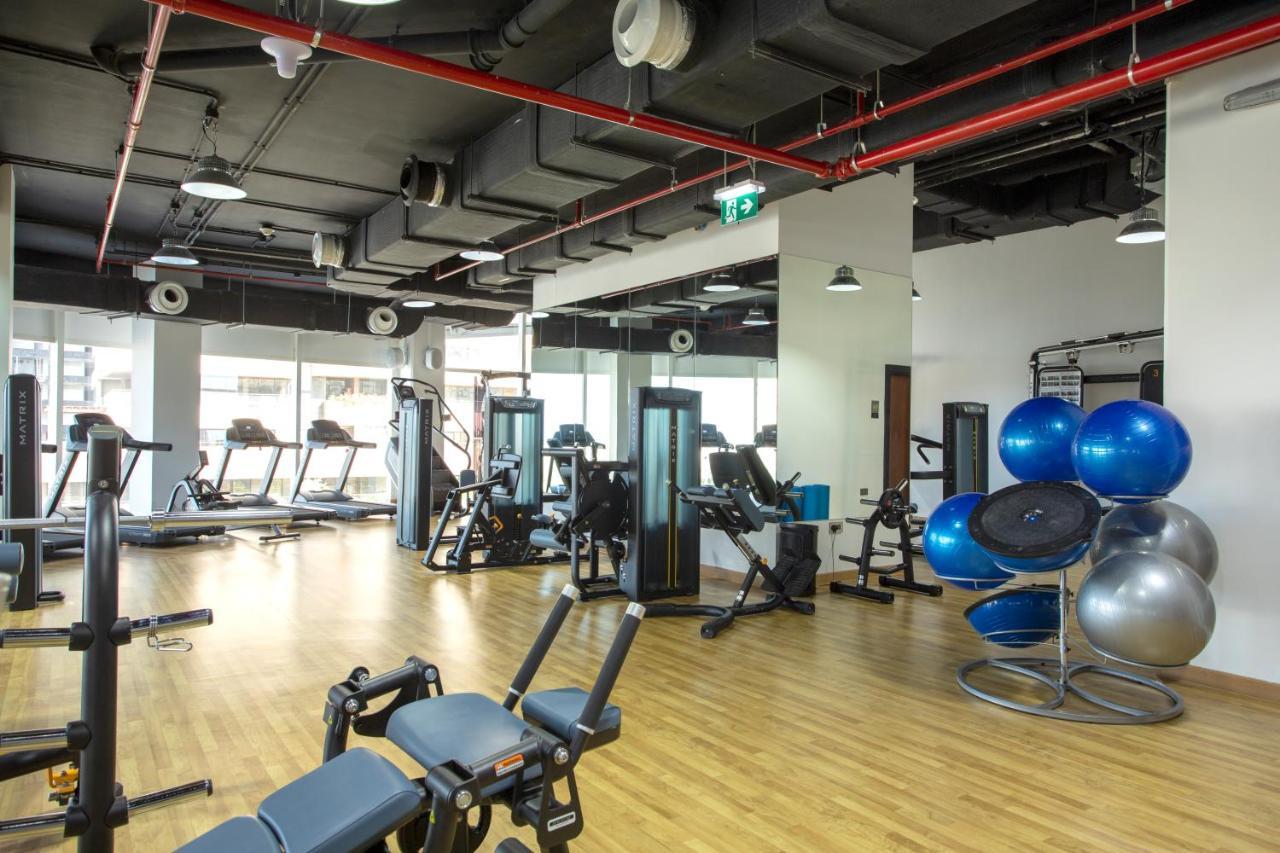 Century Marina Hotel - Lusail Exterior foto A gym in Singapore