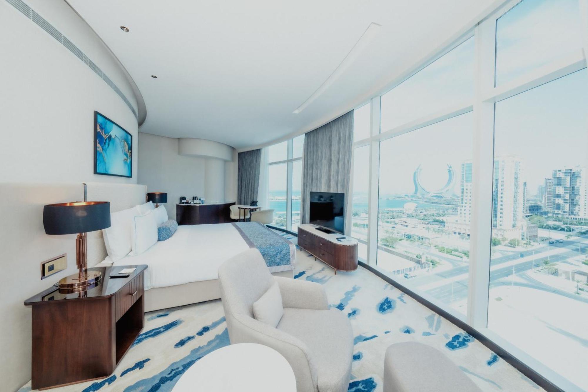 Century Marina Hotel - Lusail Exterior foto A bedroom at the hotel